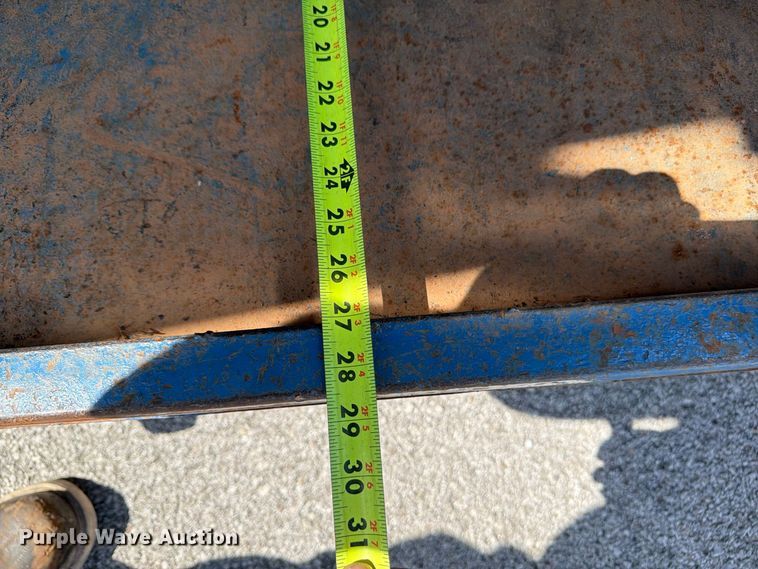 image for item FU4677 2022 Chevrolet Silverado 5500HD flatbed truck