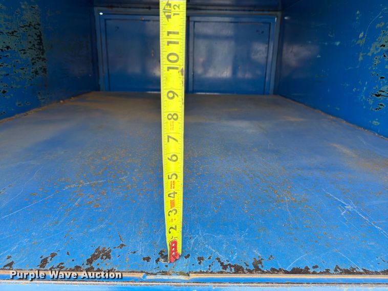 image for item FU4677 2022 Chevrolet Silverado 5500HD flatbed truck