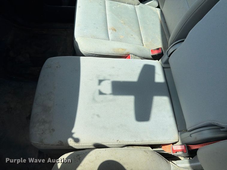 image for item FU4677 2022 Chevrolet Silverado 5500HD flatbed truck