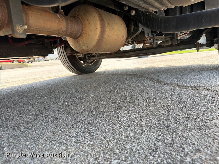 image for item FU4677 2022 Chevrolet Silverado 5500HD flatbed truck