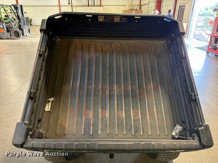 image for item FU4678 2017 John Deere TX Gator utility vehicle