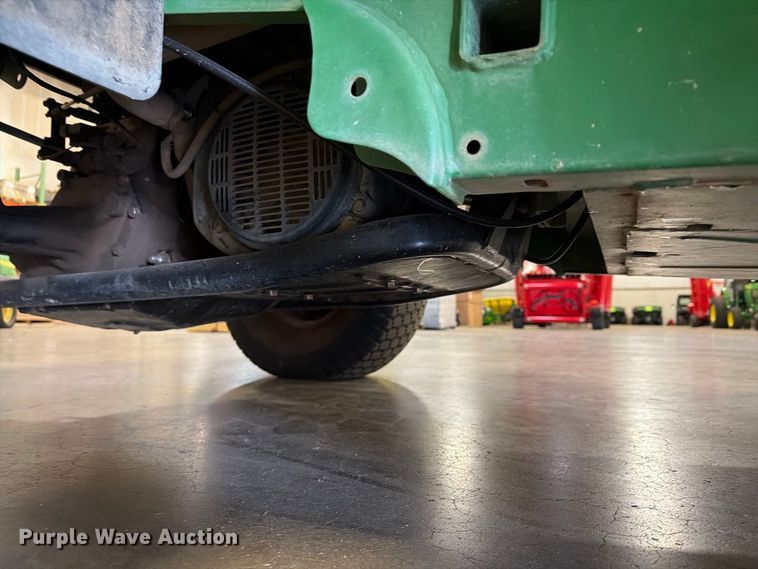 image for item FU4678 2017 John Deere TX Gator utility vehicle