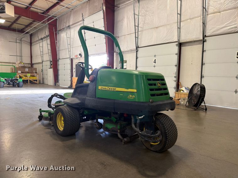 image for item FU4679 2009 John Deere 7400 lawn mower