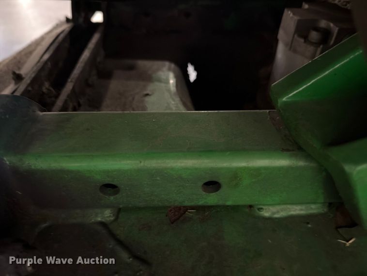 image for item FU4679 2009 John Deere 7400 lawn mower