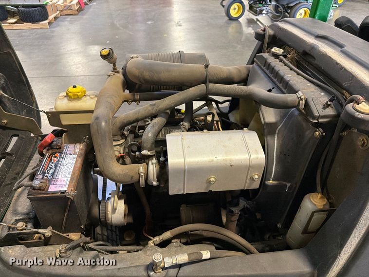 image for item FU4679 2009 John Deere 7400 lawn mower
