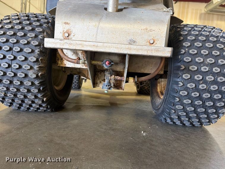 image for item FU4680 Ground Logic, Inc. Pathfinder applicator