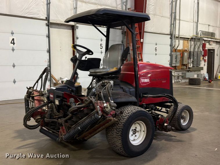 image for item FU4683 Toro ReelMaster 5510 reel mower