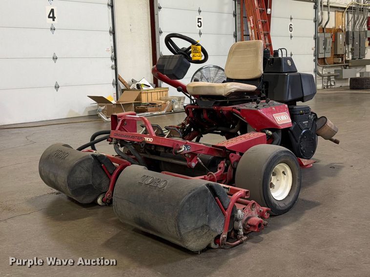 image for item FU4684 Toro Greensmaster 3100 reel mower