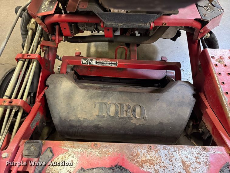 image for item FU4684 Toro Greensmaster 3100 reel mower