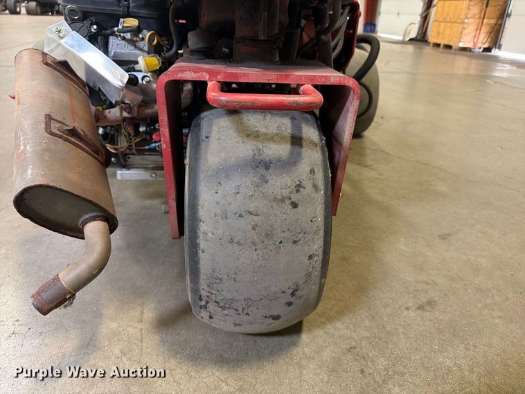 image for item FU4684 Toro Greensmaster 3100 reel mower