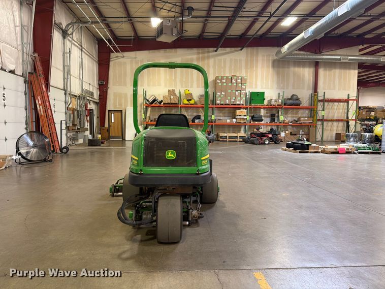 image for item FU4685 2011 John Deere 2500B reel mower