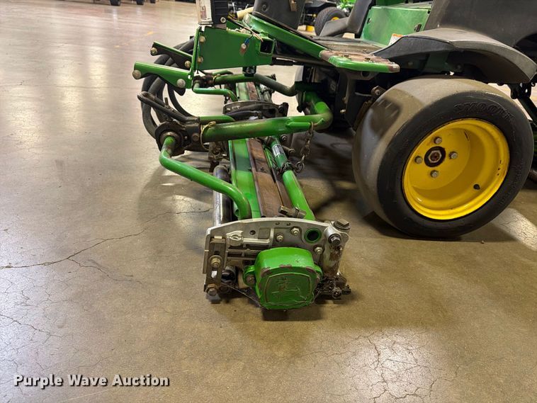 image for item FU4685 2011 John Deere 2500B reel mower