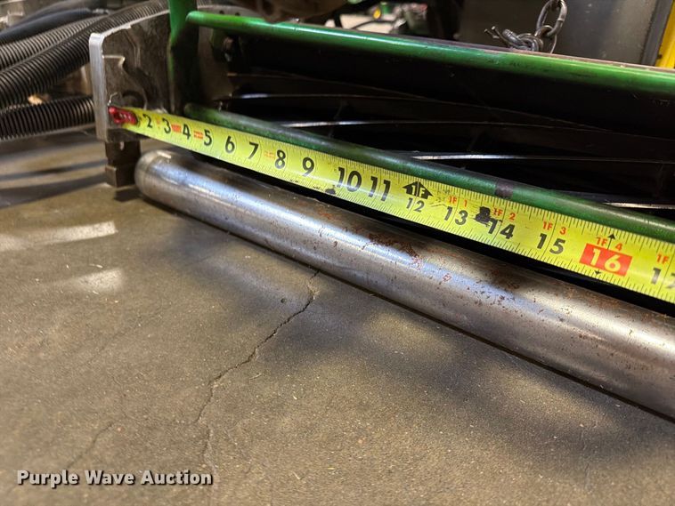 image for item FU4685 2011 John Deere 2500B reel mower