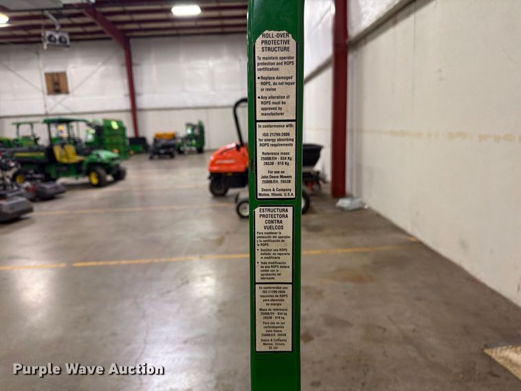 image for item FU4685 2011 John Deere 2500B reel mower