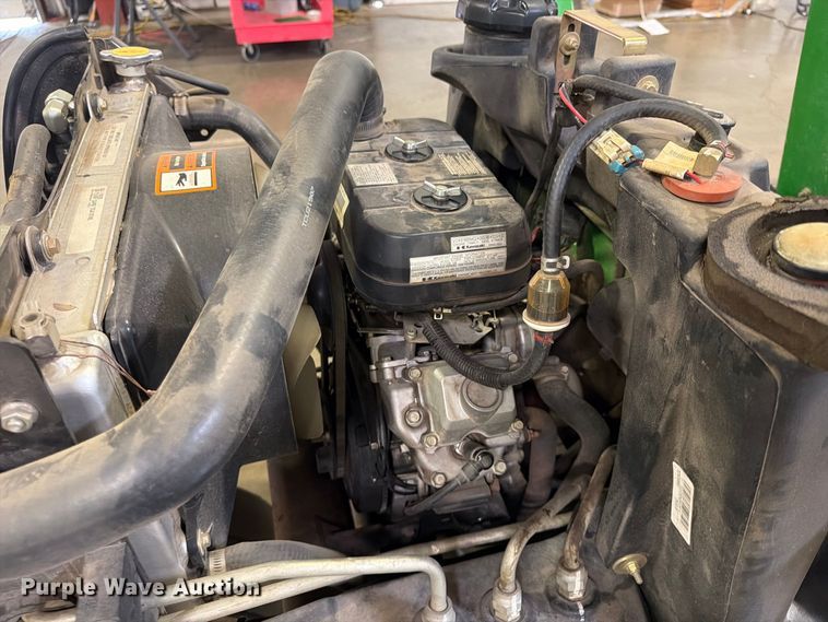 image for item FU4685 2011 John Deere 2500B reel mower