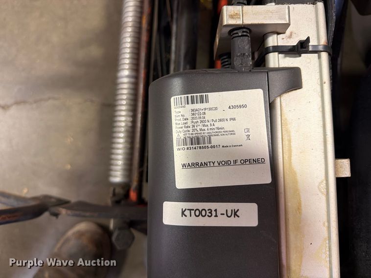 image for item FU4686 Jacobsen Eclipse 322 reel mower