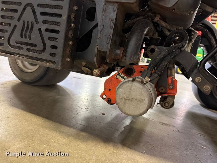 image for item FU4686 Jacobsen Eclipse 322 reel mower