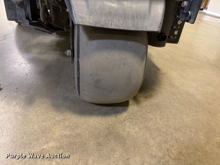 image for item FU4686 Jacobsen Eclipse 322 reel mower