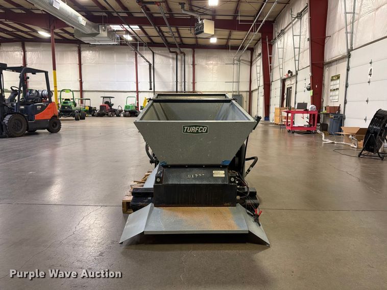 image for item FU4687 Turfco SP-1530TM top dresser spreader