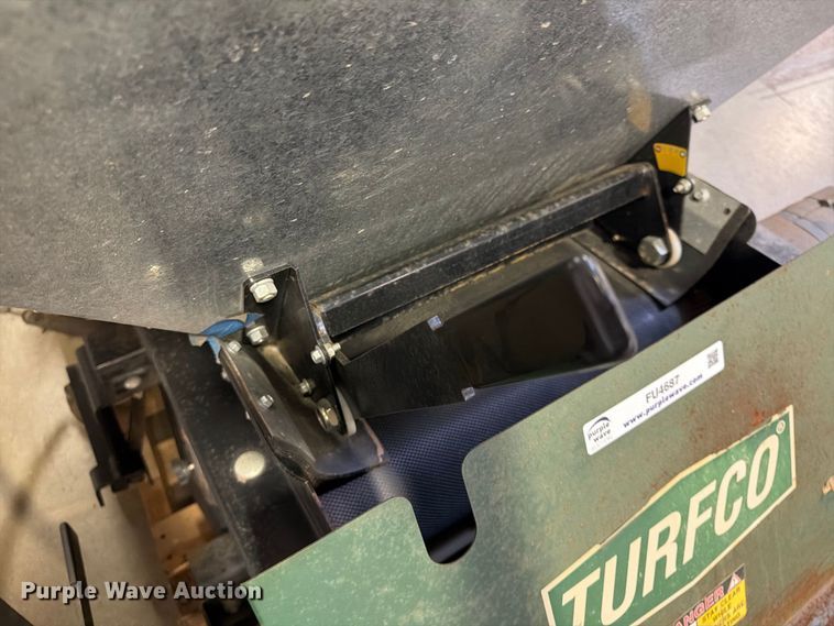 image for item FU4687 Turfco SP-1530TM top dresser spreader