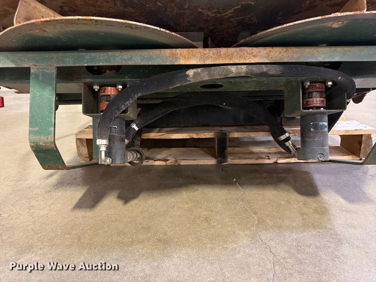 image for item FU4687 Turfco SP-1530TM top dresser spreader