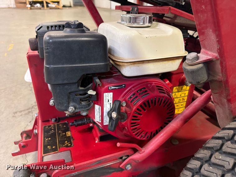 image for item FU4689 Toro GreensPro 1240 greens roller