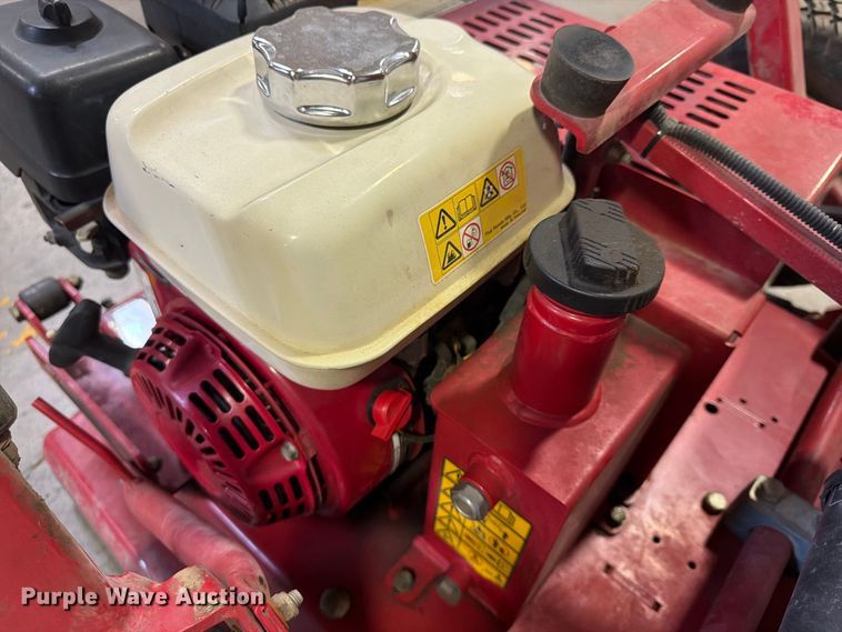 image for item FU4689 Toro GreensPro 1240 greens roller
