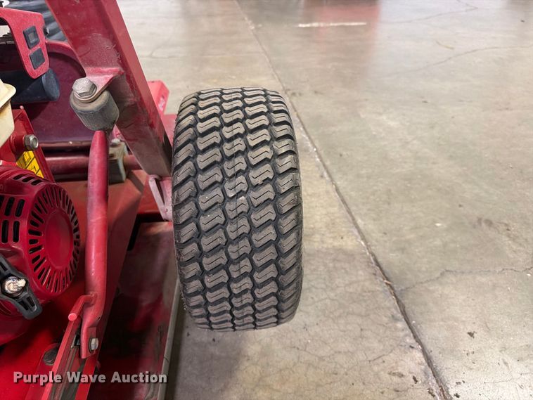 image for item FU4689 Toro GreensPro 1240 greens roller