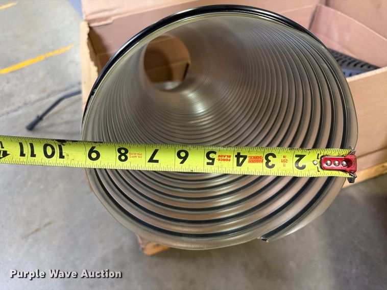 image for item FU4691 John Deere grass catcher