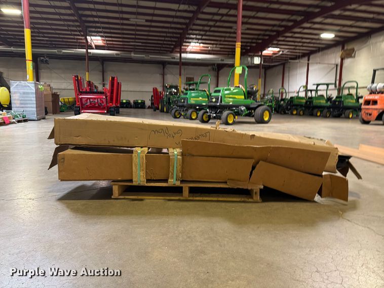 image for item FU4692 John Deere 72