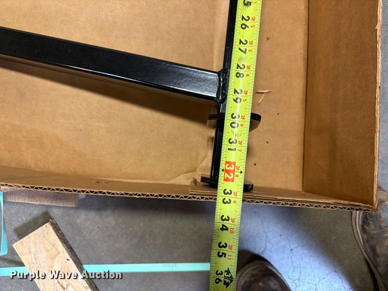 image for item FU4692 John Deere 72
