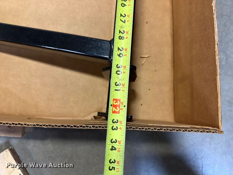 image for item FU4692 John Deere 72