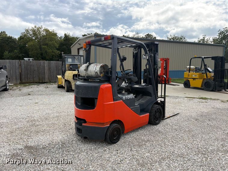 image for item FU4695 Toyota 8EGCU25 forklift