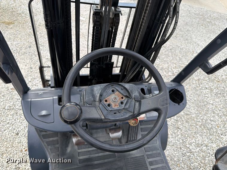image for item FU4695 Toyota 8EGCU25 forklift