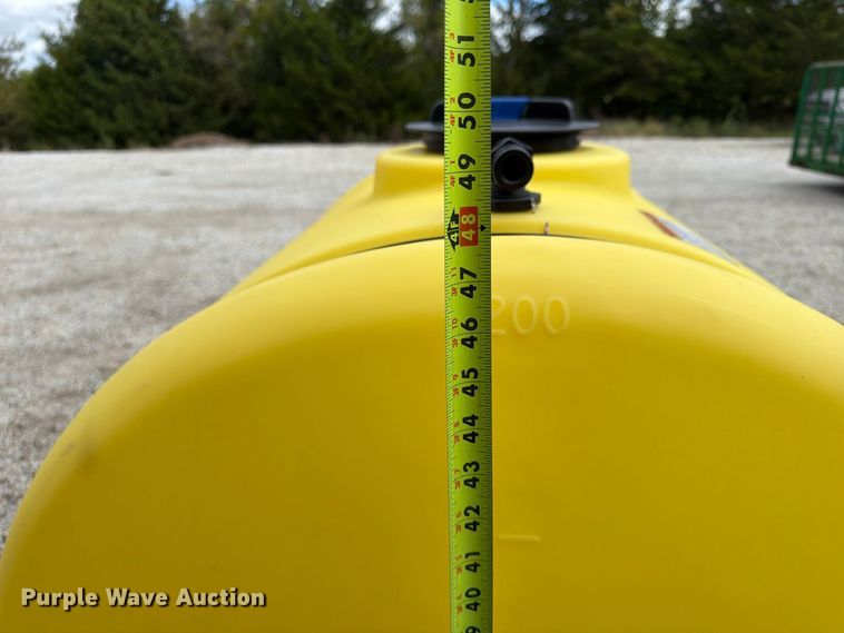 image for item FU4703 VSI 200JAH hydroseeder