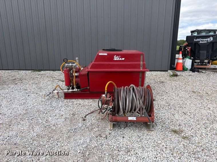 image for item FU4704 John Bean hydroseeder