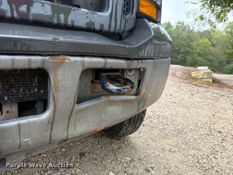 image for item FU4724 2007 Ford F450 Super Duty Crew Cab dump flatbed truck