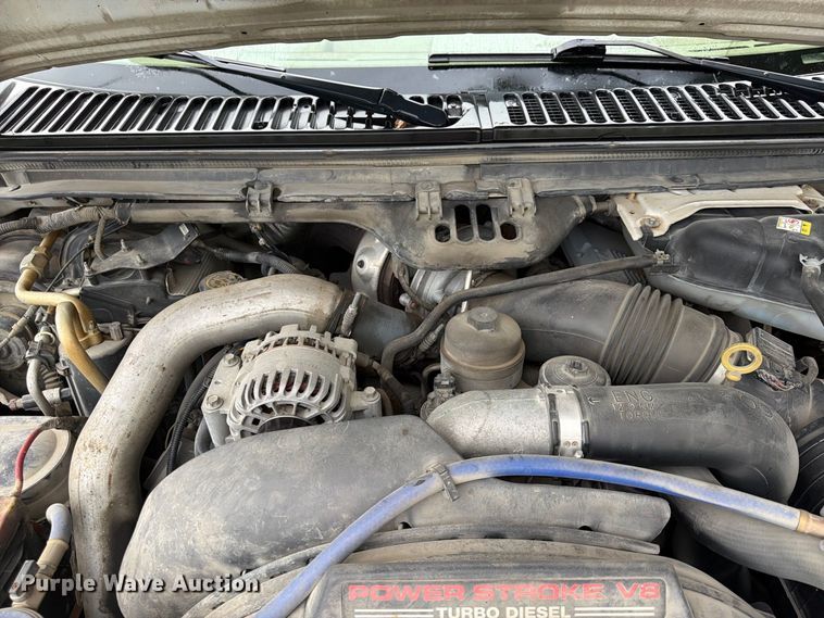 image for item FU4724 2007 Ford F450 Super Duty Crew Cab dump flatbed truck