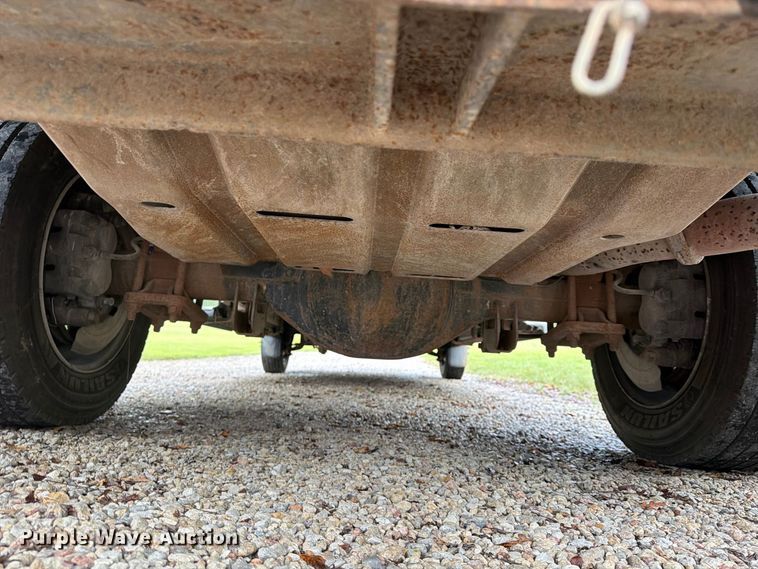 image for item FU4724 2007 Ford F450 Super Duty Crew Cab dump flatbed truck