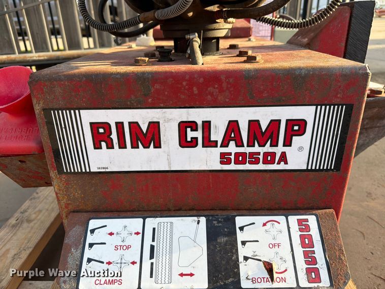 image for item MQ9169 Coats 5050A rim clam tire machine