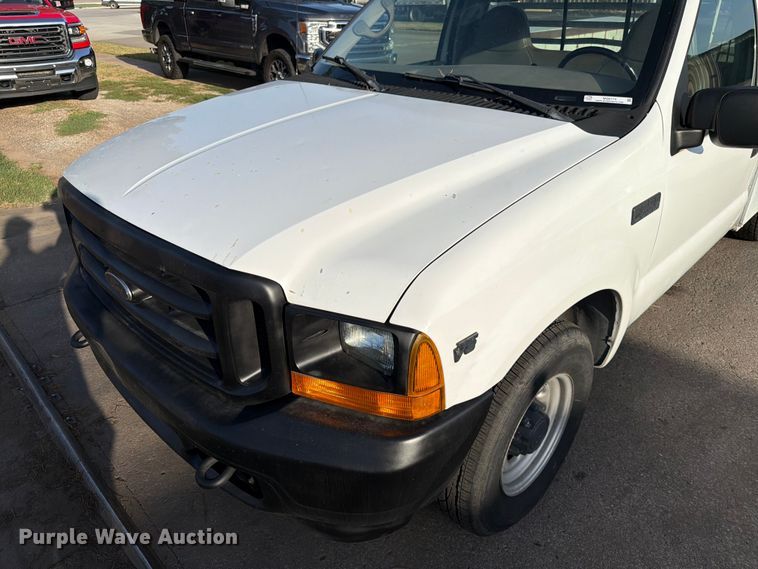 image for item MQ9174 2001 Ford F250 Super Duty XL utility bed pickup truck