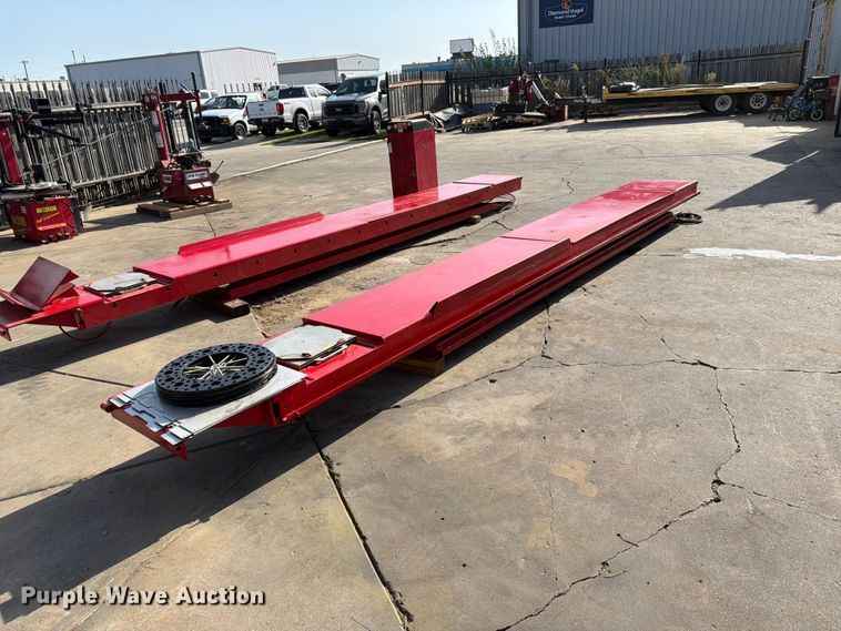image for item MQ9175 Hunter RX-12-XL  wheel alignment lift  