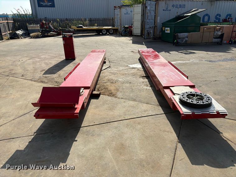 image for item MQ9175 Hunter RX-12-XL  wheel alignment lift  