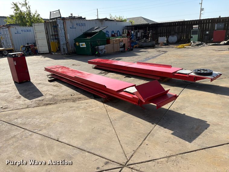 image for item MQ9175 Hunter RX-12-XL  wheel alignment lift  