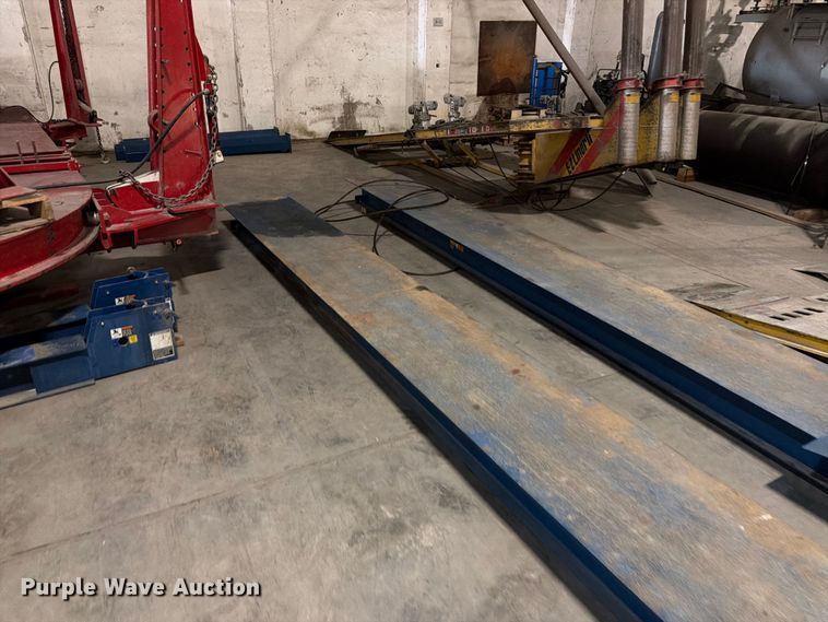 image for item MQ9180 Forward Lift CR30110200 four post lift