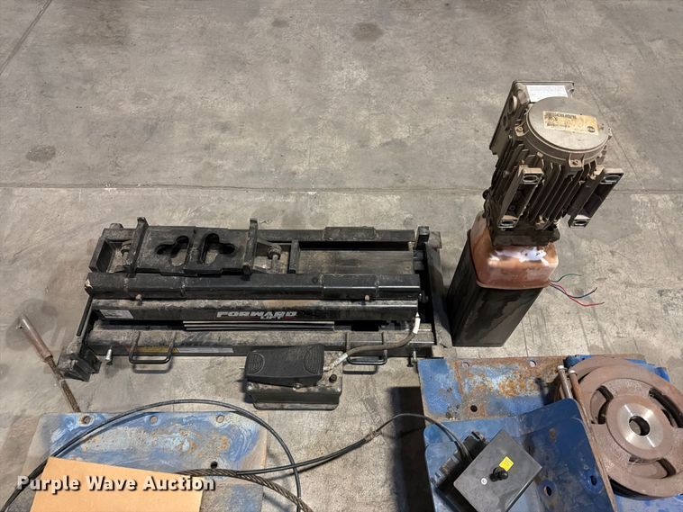 image for item MQ9180 Forward Lift CR30110200 four post lift