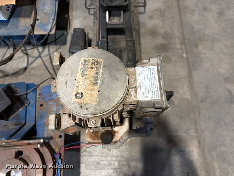 image for item MQ9180 Forward Lift CR30110200 four post lift