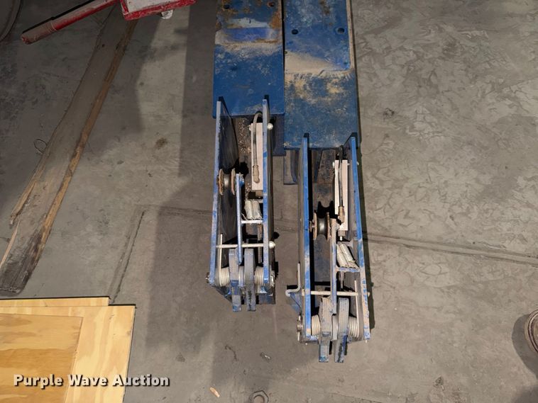 image for item MQ9180 Forward Lift CR30110200 four post lift