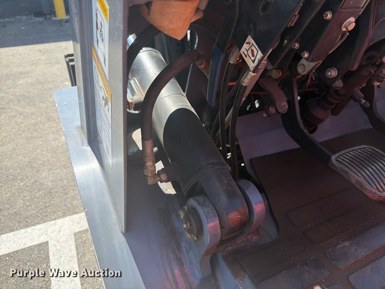 image for item NC9917 World-lift WFG50 forklift