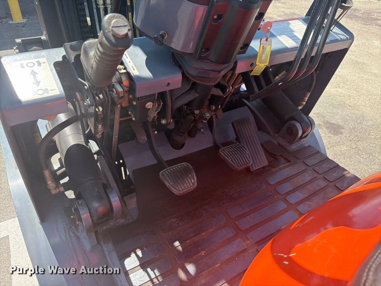 image for item NC9917 World-lift WFG50 forklift